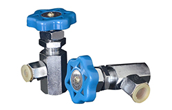 我們知道任何產(chǎn)品在使用中或多或少都會(huì)出現(xiàn)磨損現(xiàn)象，就拿液壓配件來說，它也是不例外的哦！液壓配件種類繁多，而且在液壓器中難免會(huì)產(chǎn)生磨損，這時(shí)候我們應(yīng)當(dāng)重視其維護(hù)問題，不然的話時(shí)間一長就會(huì)嚴(yán)重影響到設(shè)備的使用，而且我們有必要做好定期檢查工作。下面朝日液壓就帶大家了解一下液壓配件產(chǎn)生磨損的原因，以便你更好的使用液壓配件并及時(shí)維護(hù)它。